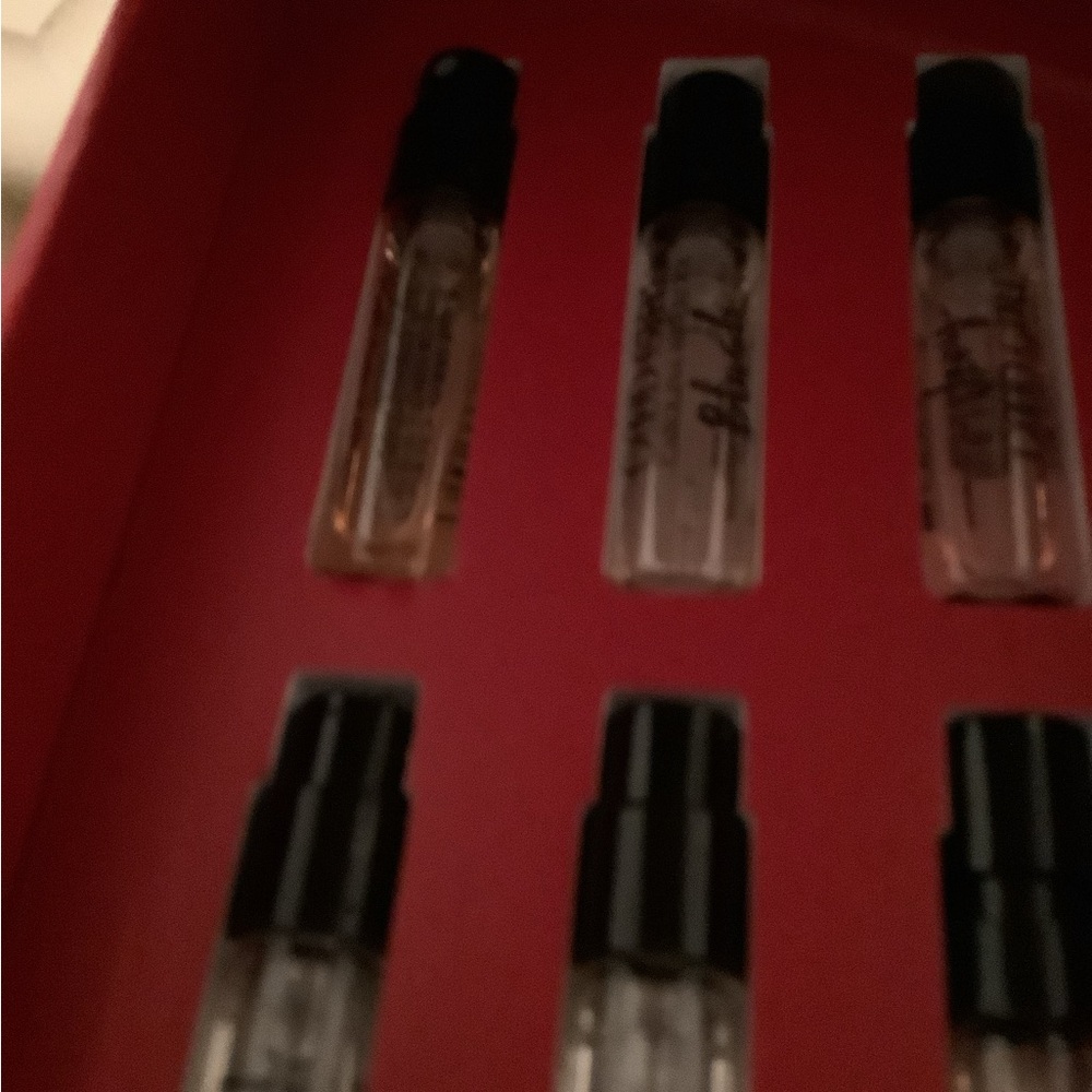 Carolina Herrera Red Box discovery set - Picture 2 of 5
